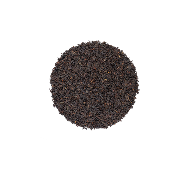 Black tea with red fruits